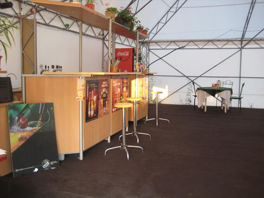 Eko Penzion Leo Dudince Extérieur photo